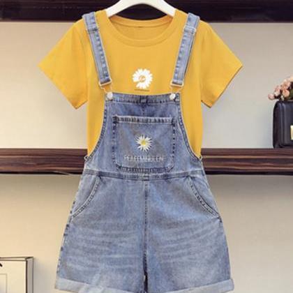 Cute Little Daisy T-shirt + Denim Strap Shorts