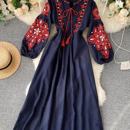 Loose Embroidered Dress Long Sleeve Dress