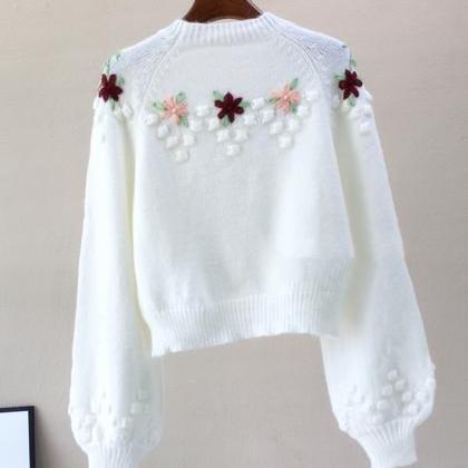 Sweet White Flowers Long Sleeve Sweater