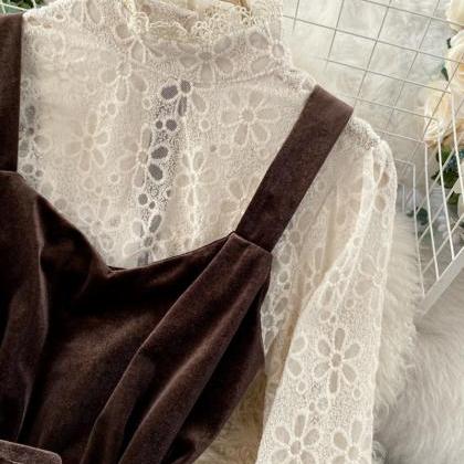 Stylish Lace Velvet Long Sleeve Dress Fashion..
