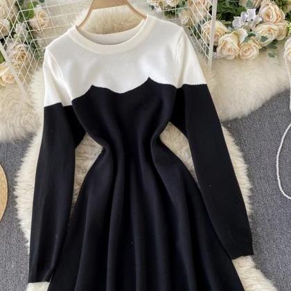 Black And White Long Sleeve Sweater