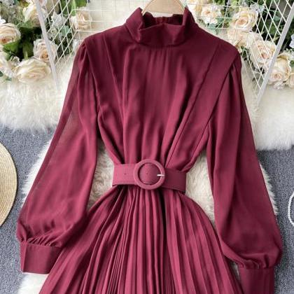 Elegant A-line Chiffon Dress with Diamond Neck Cape Mist
