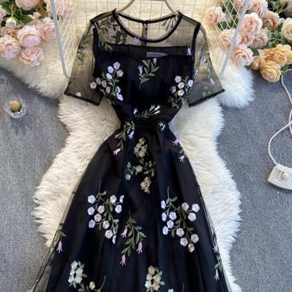 Black A Line Lace Dress Fashion Dress