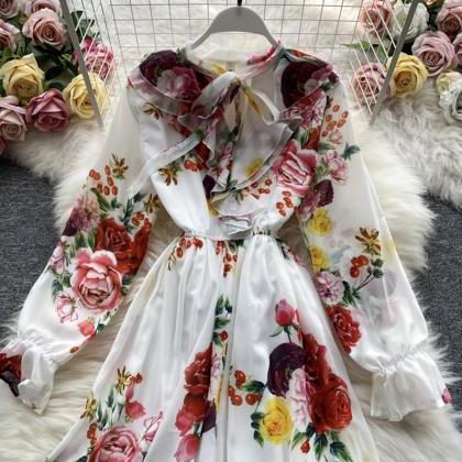 Stylish long sleeve floral dress