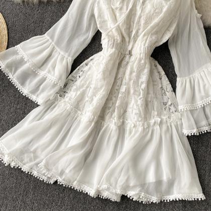 Lovely Long-sleeved Lace Dress