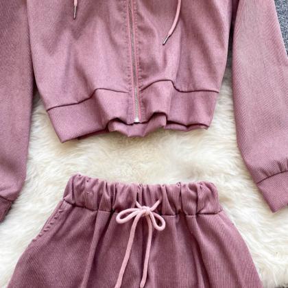 Cute Long-sleeved Hoodie + Shorts Two-piece Suit