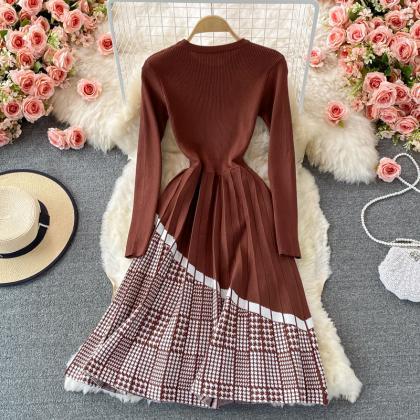 Cute Long-sleeved Knitted Long-sleeved Dress