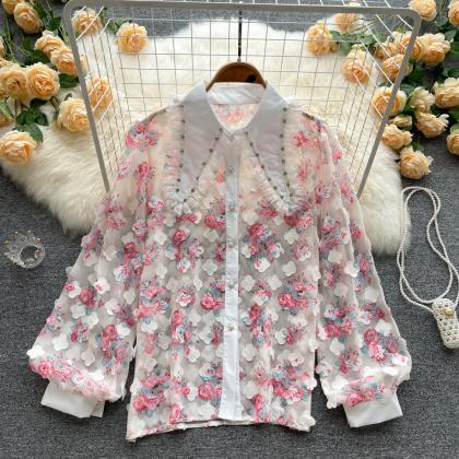 Lovely Three-dimensional Flower Long-sleeved Top