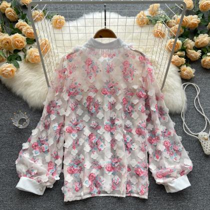 Lovely Three-dimensional Flower Long-sleeved Top