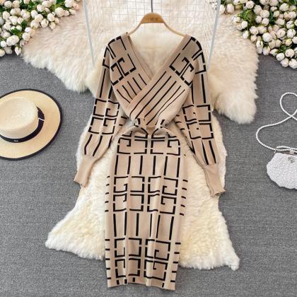 Stylish V-neck Knitted Dress Fashion Dress