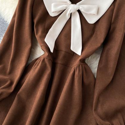 Lovely bow-knot long-sleeved dress