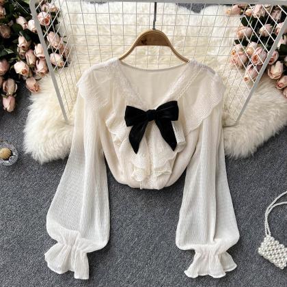 Lovely V-neck Bow Lace Long Sleeve Top