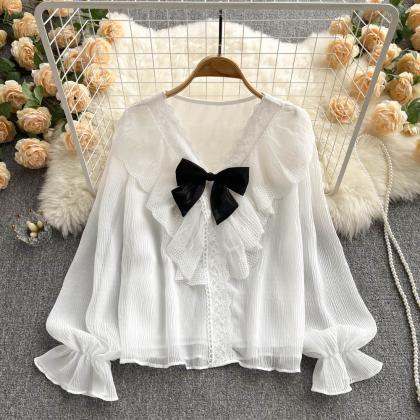 Lovely V-neck Bow Lace Long Sleeve Top