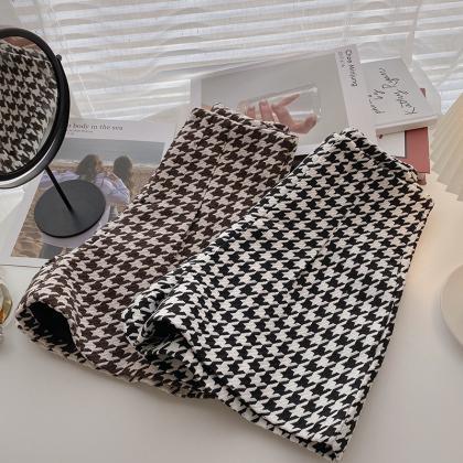 Houndstooth shorts