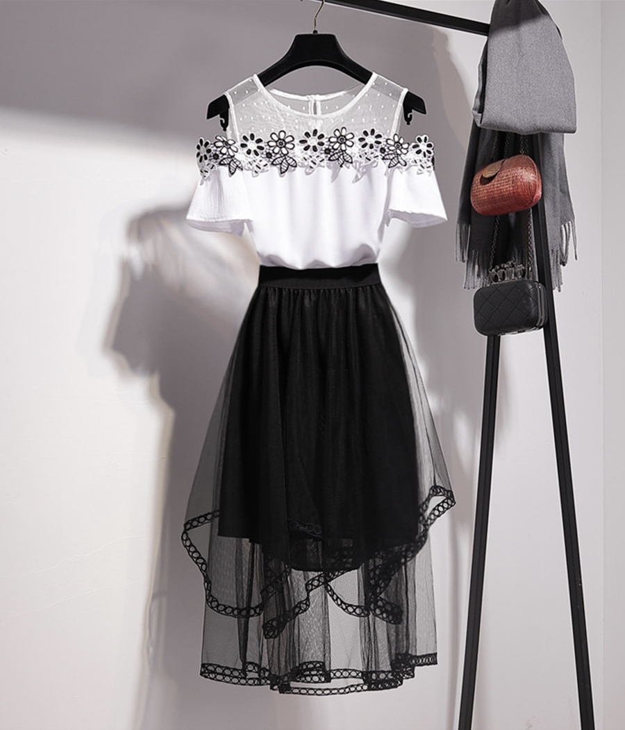 Two Pieces Set Black Applique Tops + Tulle Skirt