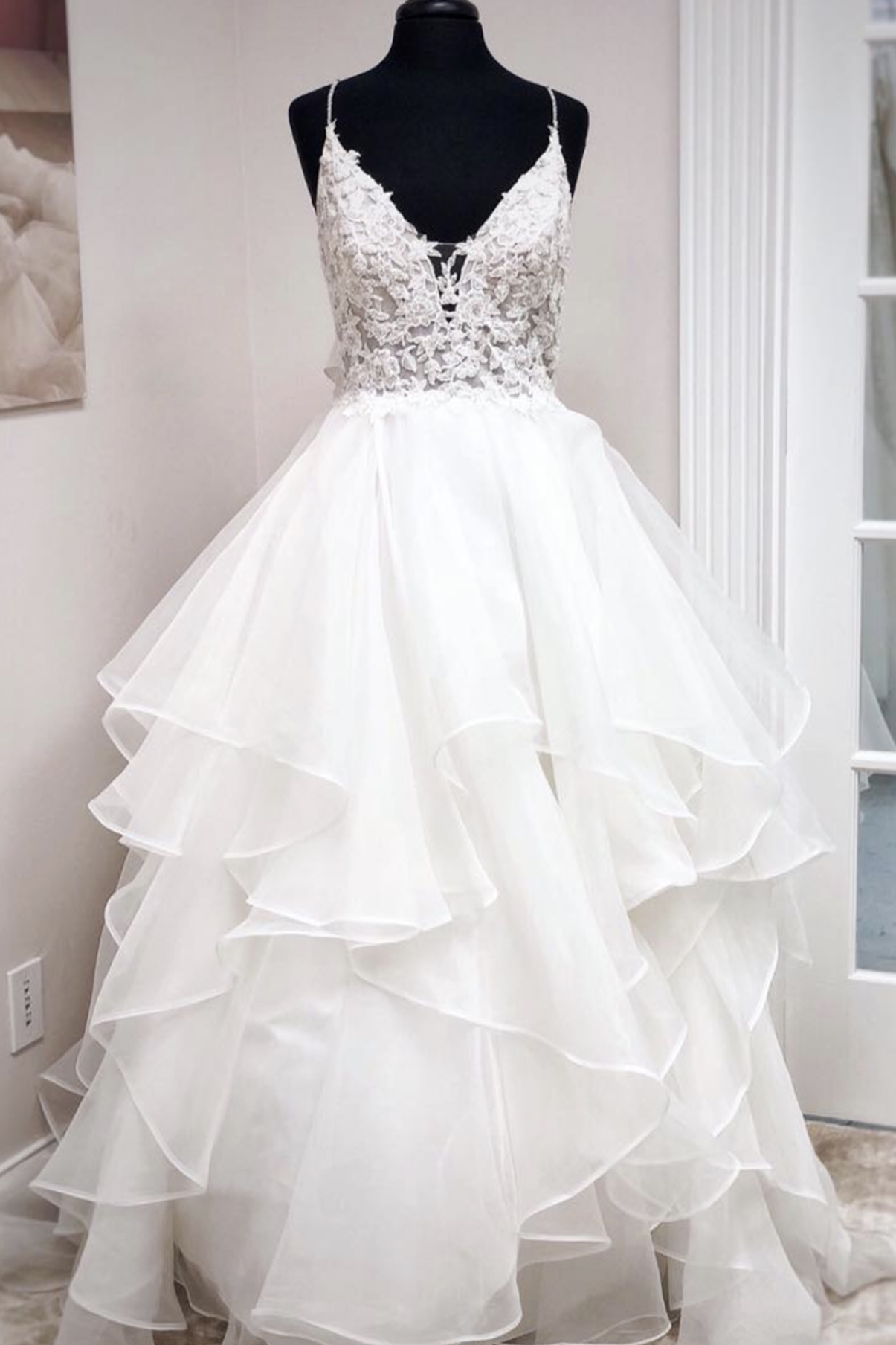 White V Neck Tulle Long Prom Dress Lace Evening Dress