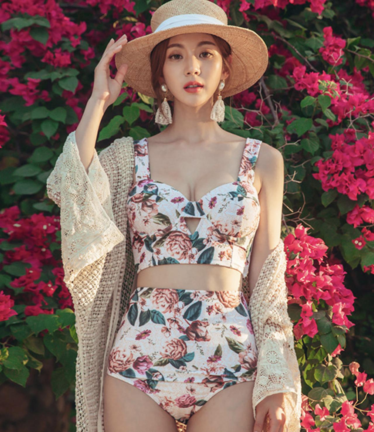 Cute floral two-piece swimsuit