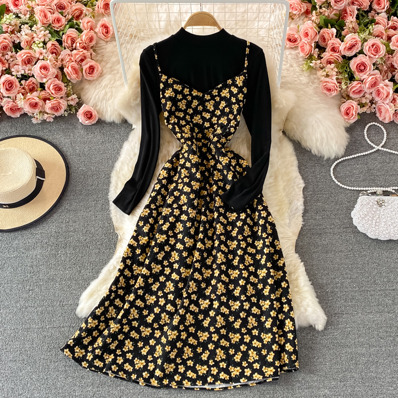 Retro V-neck suspender floral dress two-piece stand-up collar bottoming shirt top