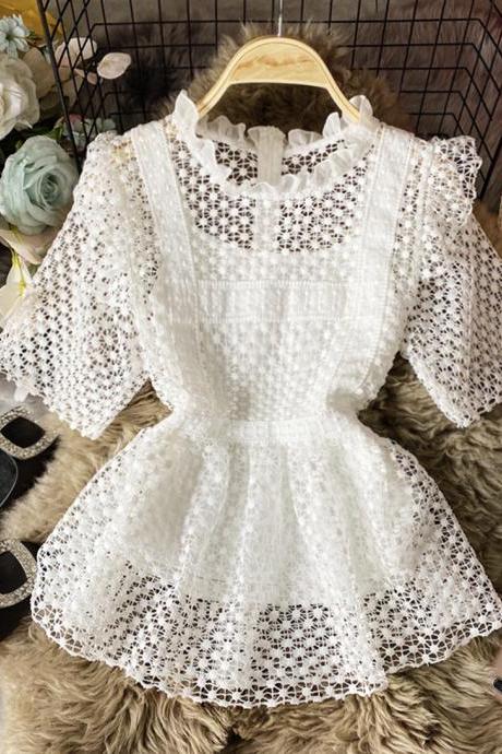 Cute Round Neck Cutout Lace Top Short Sleeve Top
