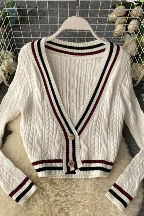New style v neckline loose sweater long sleeve sweater sweater coat spring and autumn clothing