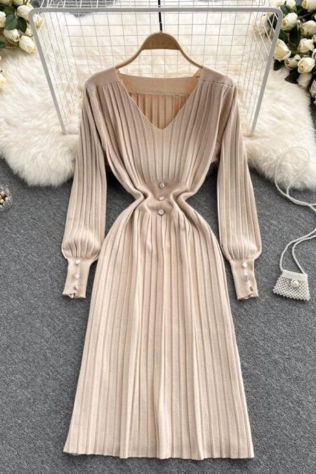 Fashionable v-neck knit long sleeve dress